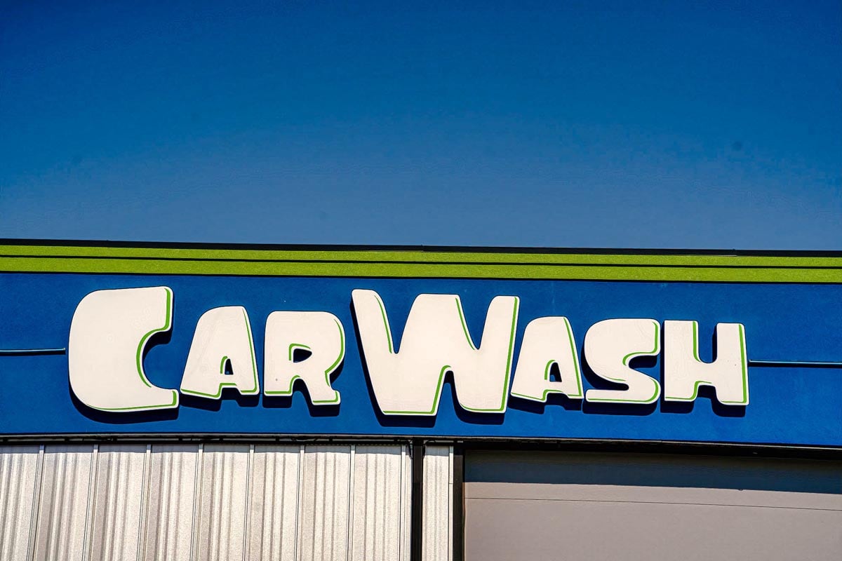 glacier-car-wash-7-custom-dimensional-sign-billings-montana-sign-pro